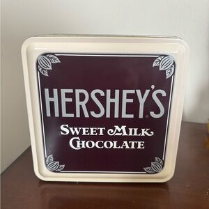 Vintage 1990 Hershey's Sweet Milk Chocolate Tin Edition 1